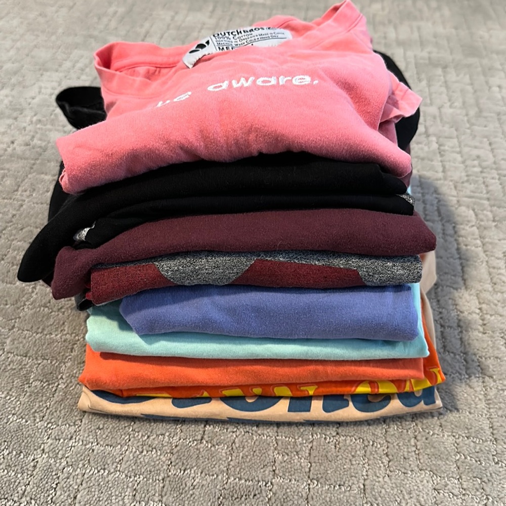 Dutch bros tee bundle. Assorted sizes. Colors and sleeve lengths.